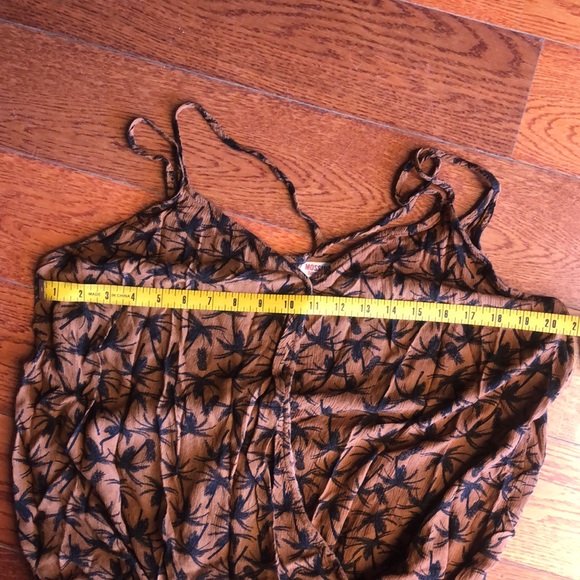 Mossimo Loose Fitted Beach Blouse - Picture 7 of 7